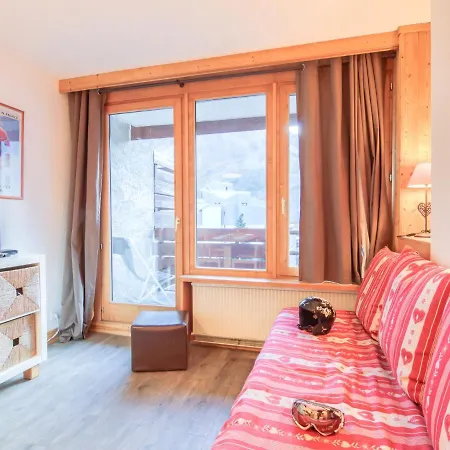 Apartment Apartment Le Curling A - Val Claret-2 By Interhome *