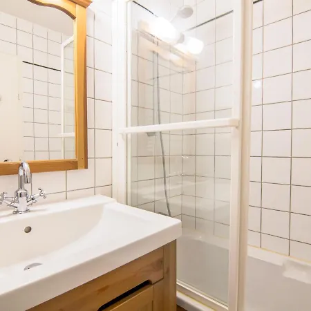 Apartment Le Curling A - Val Claret-2 By Interhome Apartment