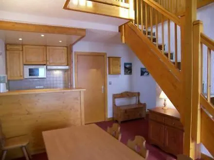 Apartment Apartment Le Curling A - Val Claret-2 By Interhome *