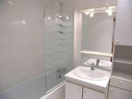 Apartment Apartment Le Curling A - Val Claret-2 By Interhome *